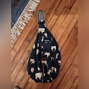 Kavu sling bag